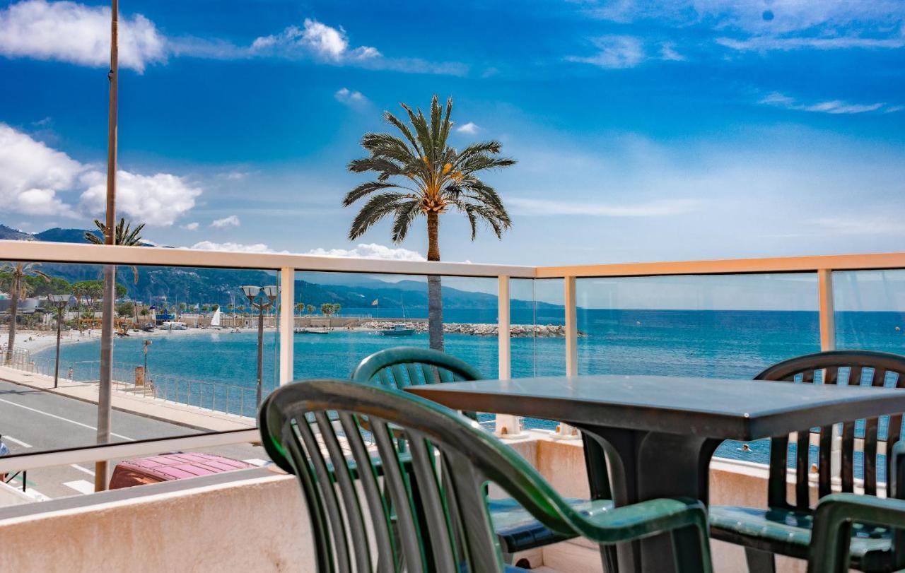 Hotel Et Appartements Reine D'Azur Рокбрюн-Кап-Мартен Екстер'єр фото