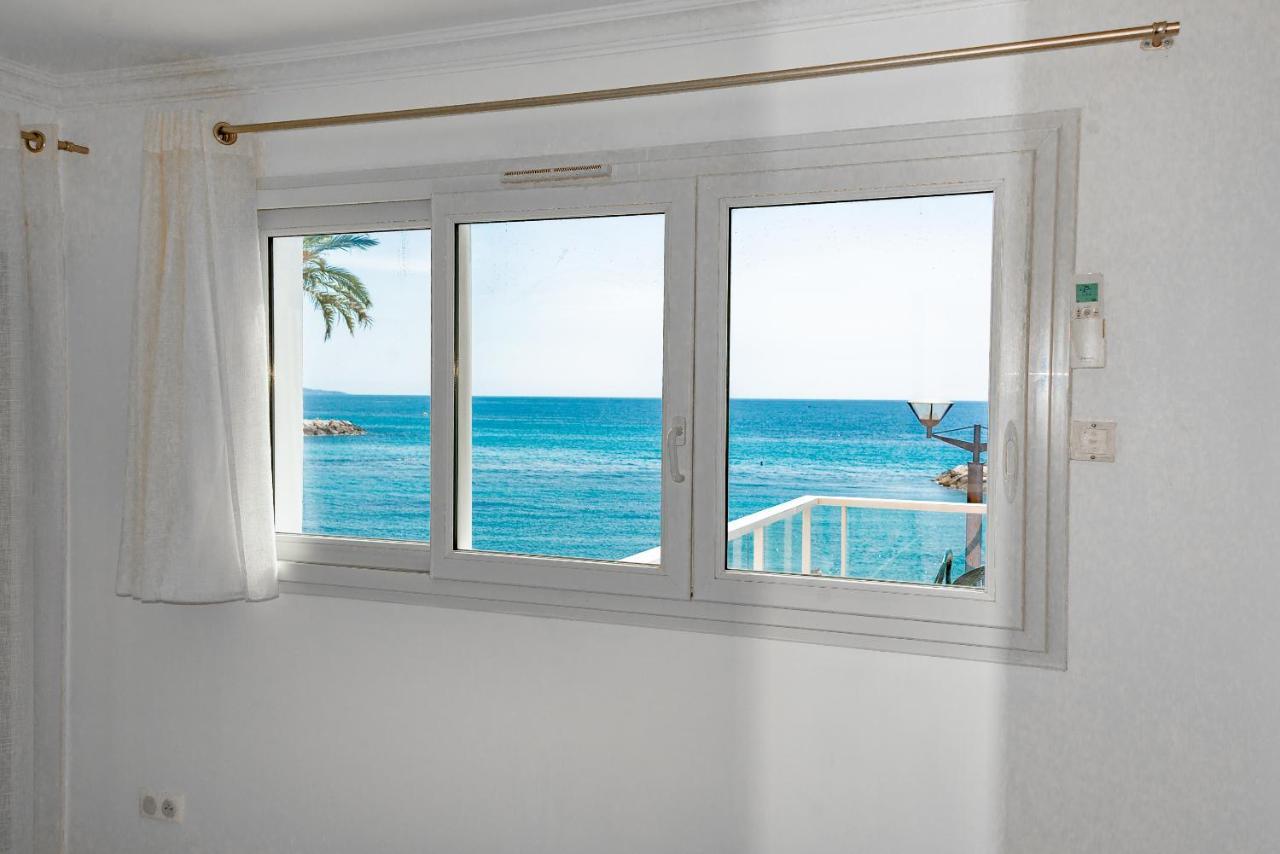 Hotel Et Appartements Reine D'Azur Рокбрюн-Кап-Мартен Екстер'єр фото