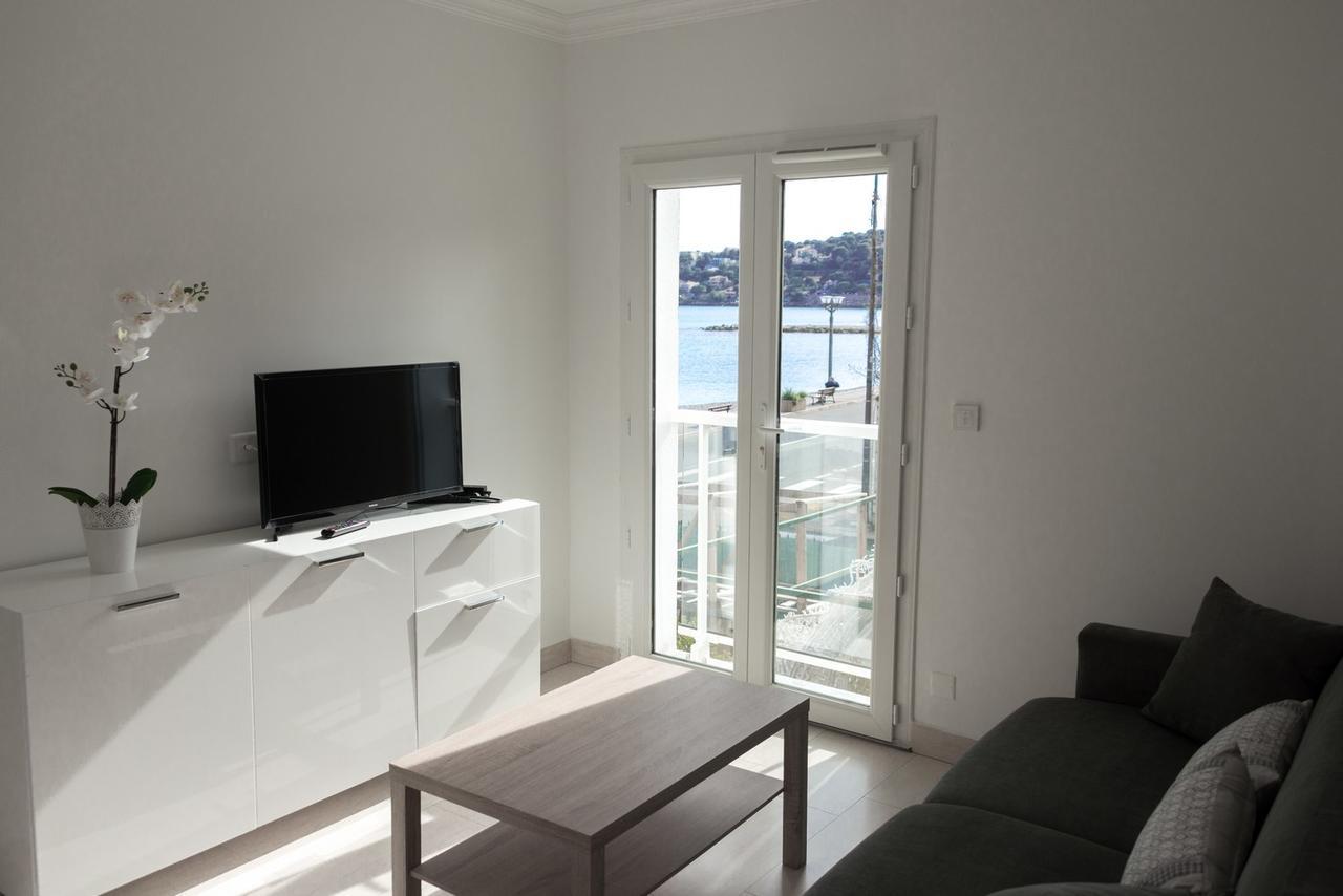 Hotel Et Appartements Reine D'Azur Рокбрюн-Кап-Мартен Екстер'єр фото