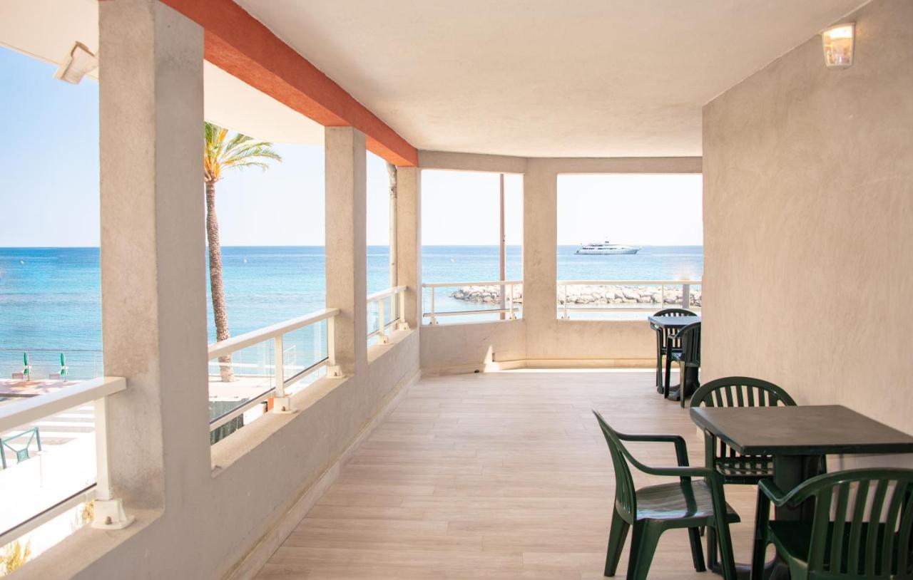 Hotel Et Appartements Reine D'Azur Рокбрюн-Кап-Мартен Екстер'єр фото