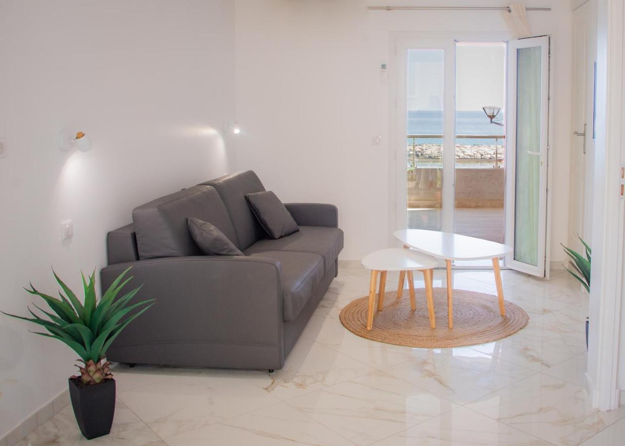 Hotel Et Appartements Reine D'Azur Рокбрюн-Кап-Мартен Екстер'єр фото